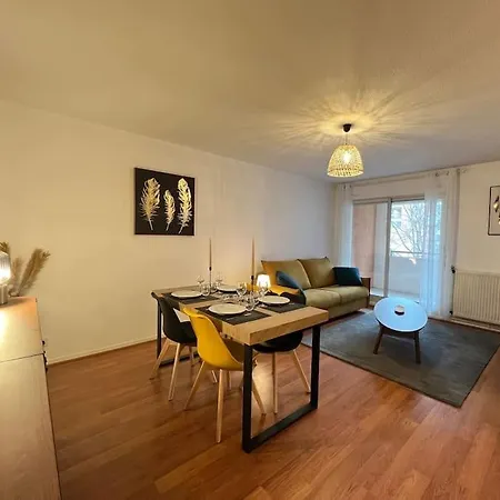 Appartement Le Central : T2 Proche Airbus